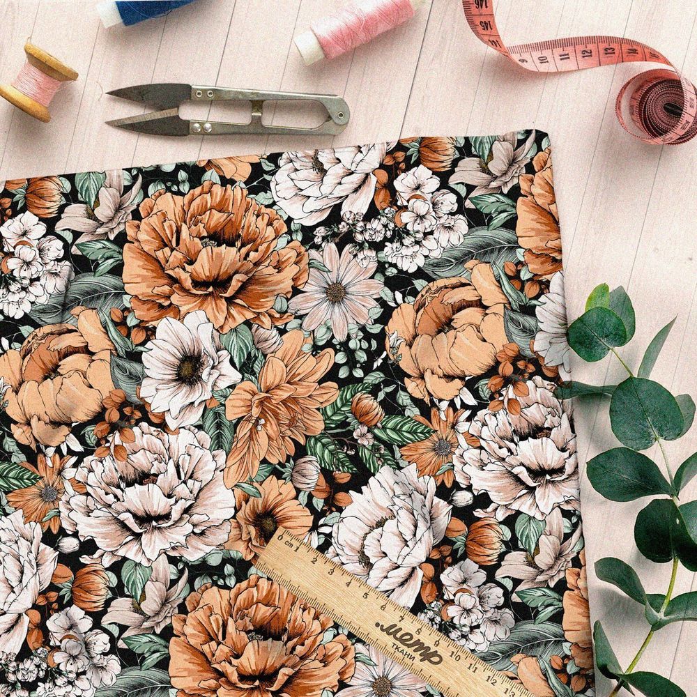 Ткань мембрана пышные распустившиеся цветы