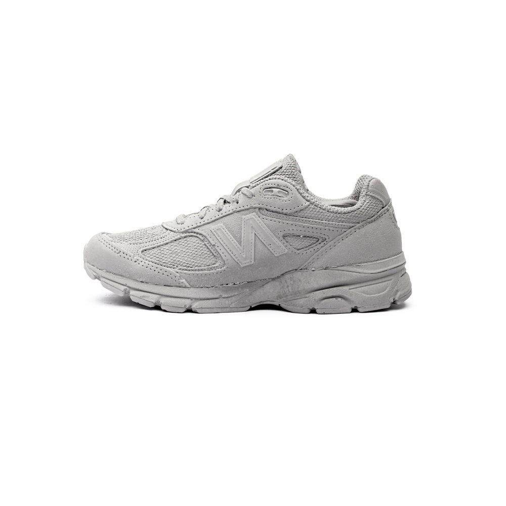 Гипсовая фигура New Balance 990v4 by Nikita Trik "Concrete Grey"