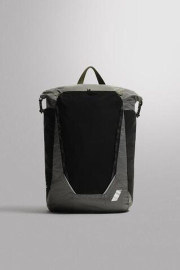 ZARA СКЛАДНОЙ СПОРТИВНЫЙ РЮКЗАК 25 Л, ЧЕРНЫЙ