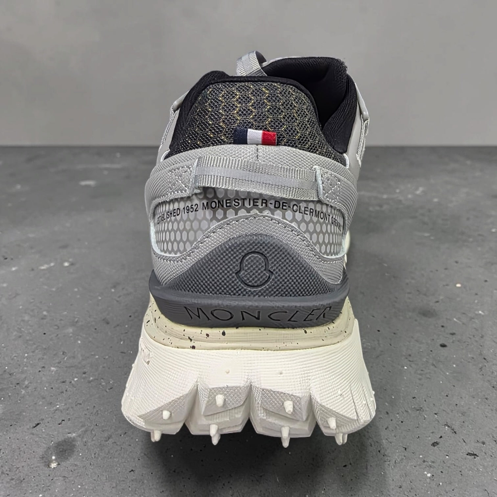 Moncler Trailgrip Gore-Tex • Gray