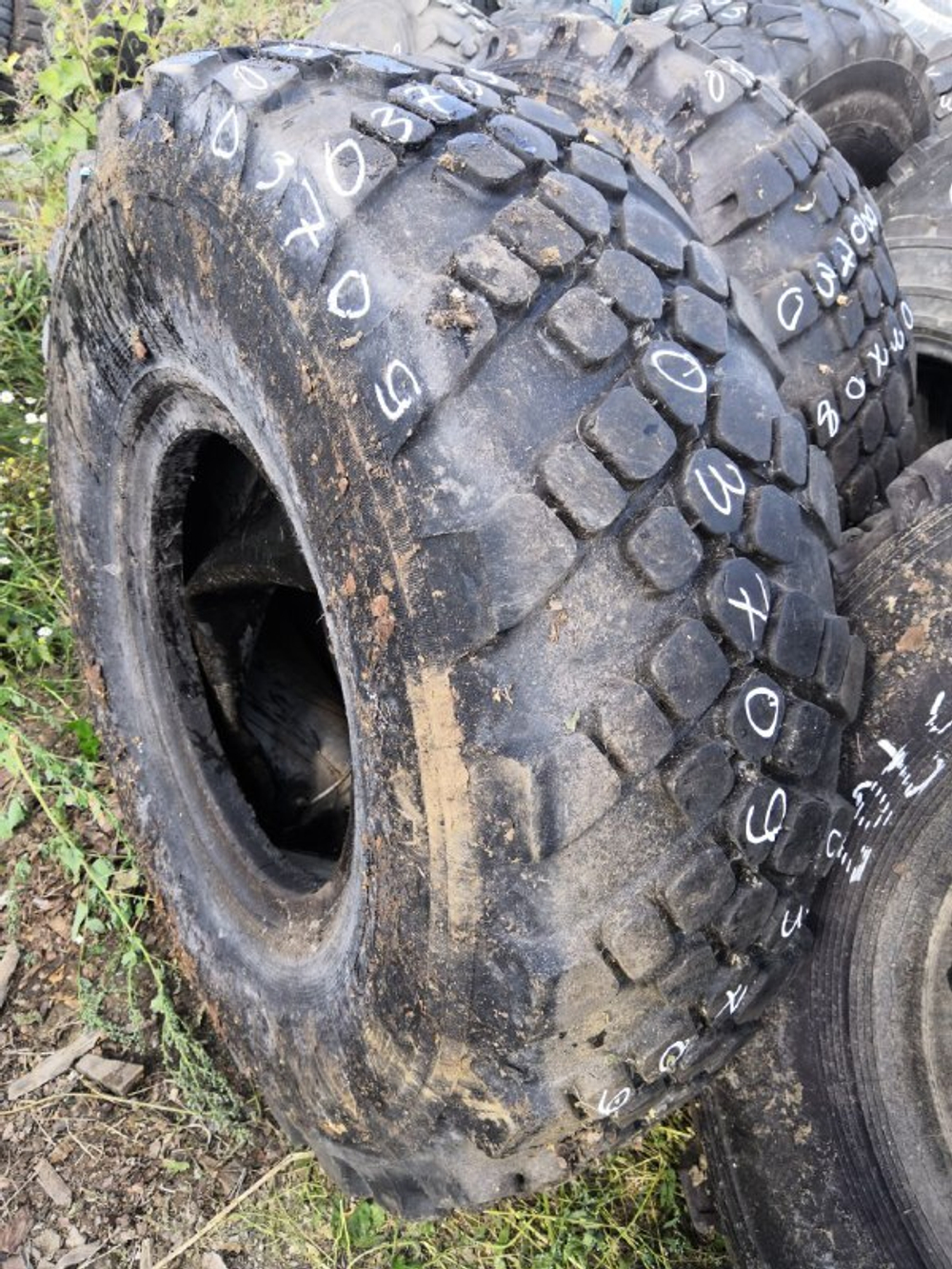 425/85R21 Kama 1260 шина б/у