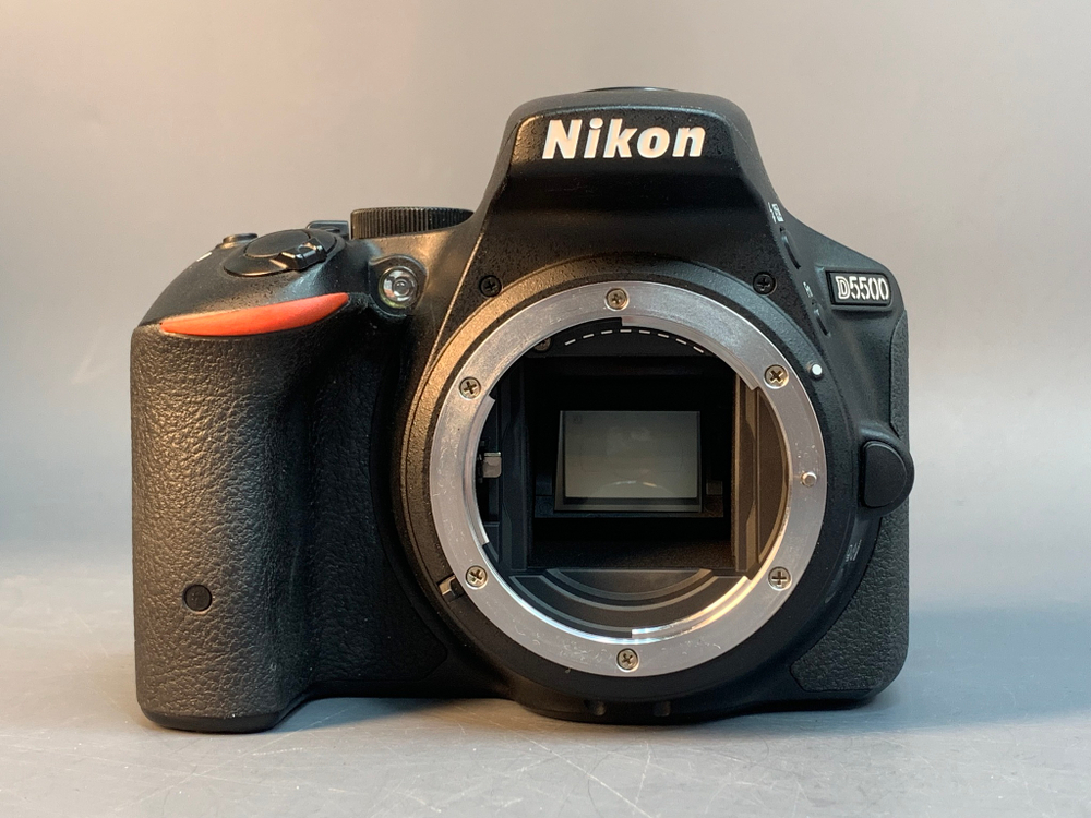 Nikon D5500 Kit 18-55 7320 кадров