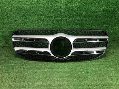 Решетка радиатора Mercedes GLS x167 (2019-2023)