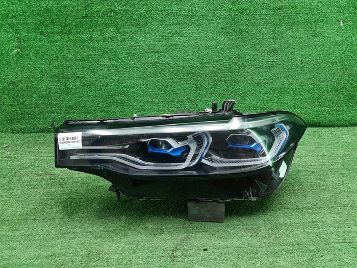 Фара левая BMW X7 G07 (19-22) Laser Light