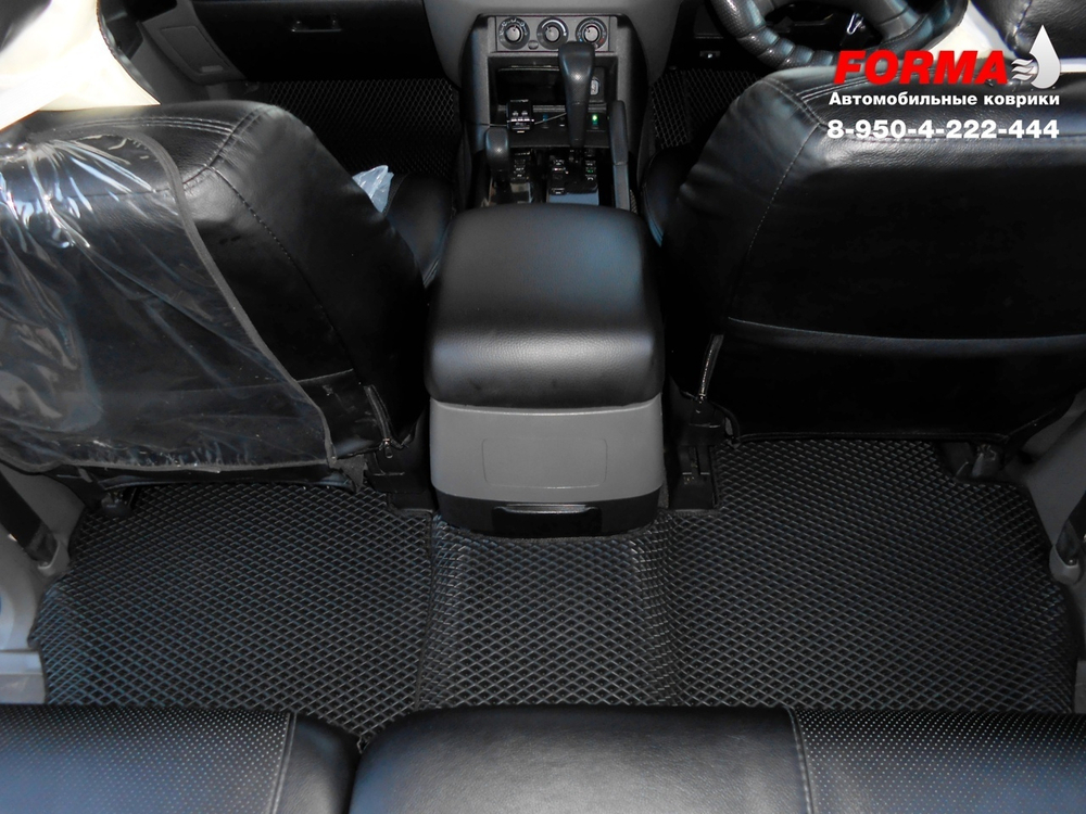 Mitsubishi Pajero 3 поколение V70 (09.1999 - 08.2002 - 09.2006) правый руль