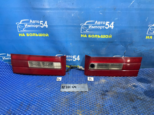 Вставка багажника левая TOYOTA CORONA PREMIO 2000
