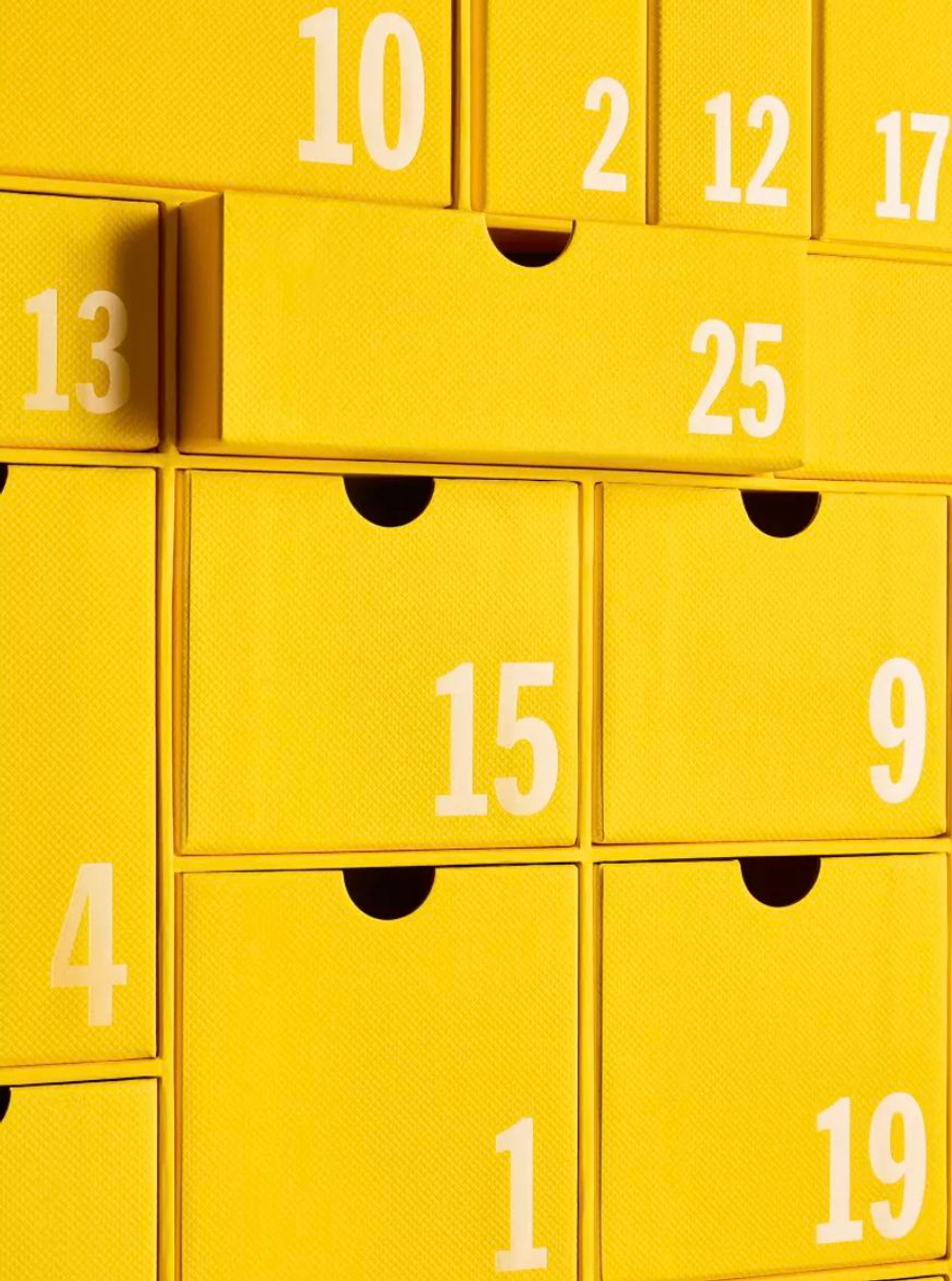 Selfridges Бьюти Адвент-календарь 2026 на 25 дней (41 подарок внутри)