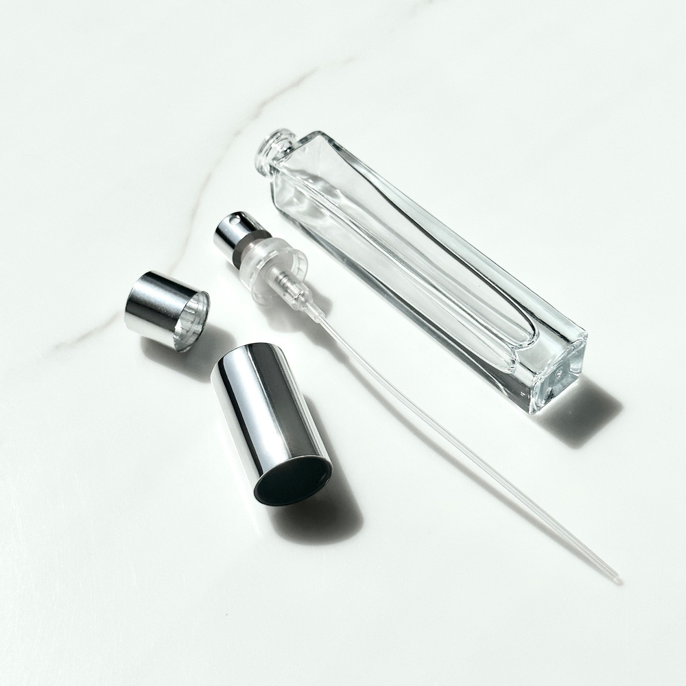 100 КОМПЛЕКТОВ: Флакон POCKET LINE 10 ml FEA 13, колпачок ALUCAP SILVER, спрей FEA 13 самозащелкивающийся SILVER с кольцом