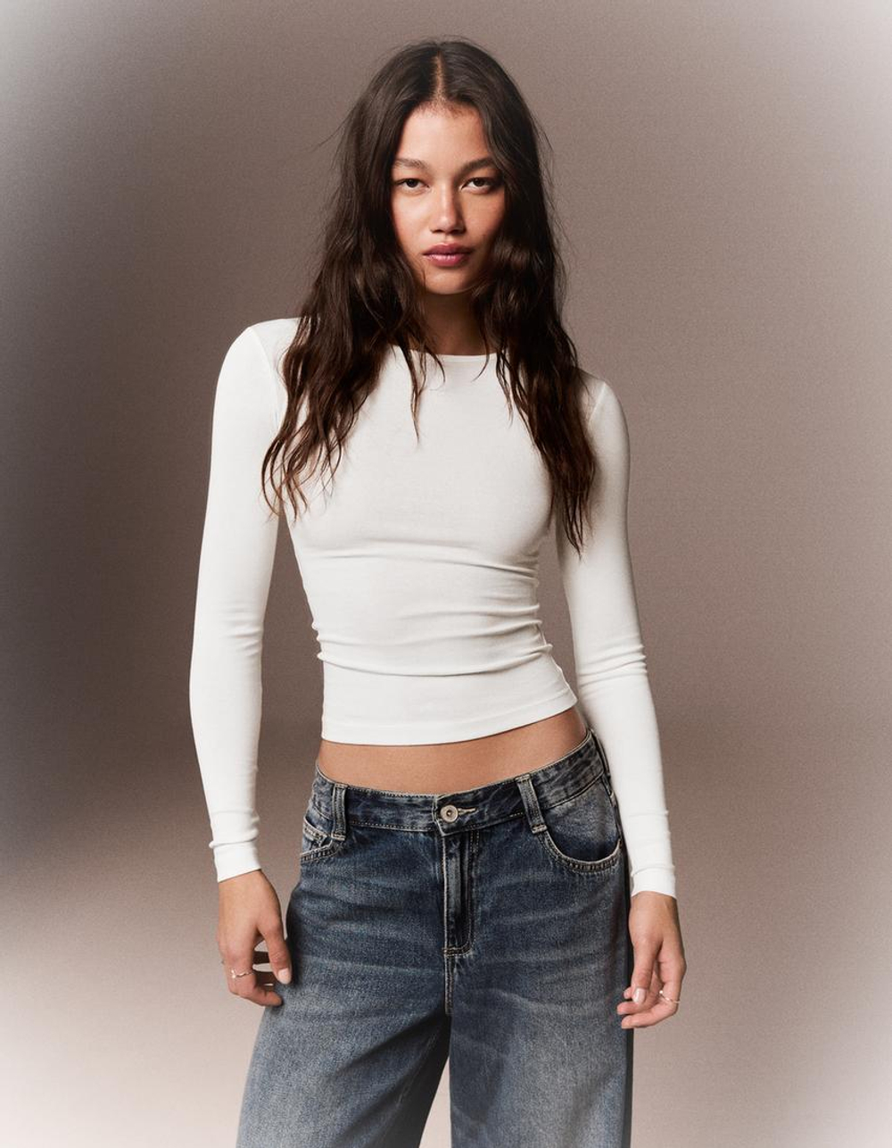 BERSHKA Футболка с длиными рукавами, желтовато-белый