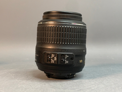Nikon D3200 kit 18-55 26.565 кадров