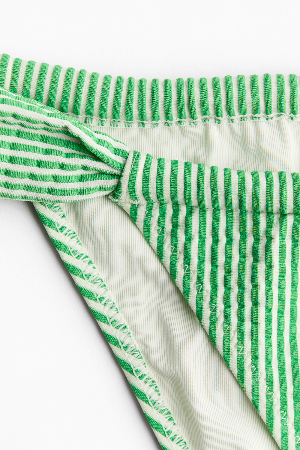 Плавки бикини Cheeky со сборками по бокам - H&M