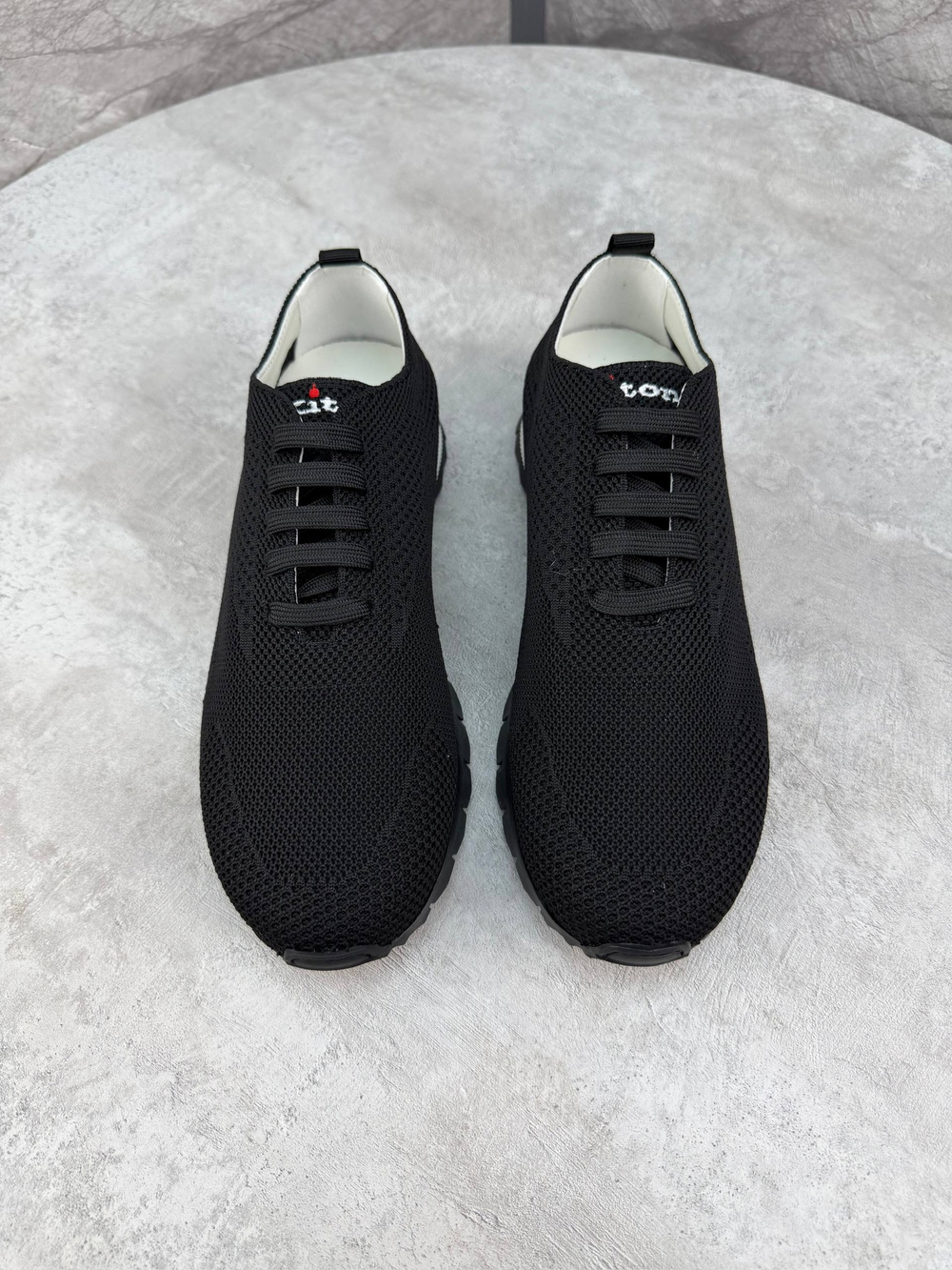 Кроссовки Kiton