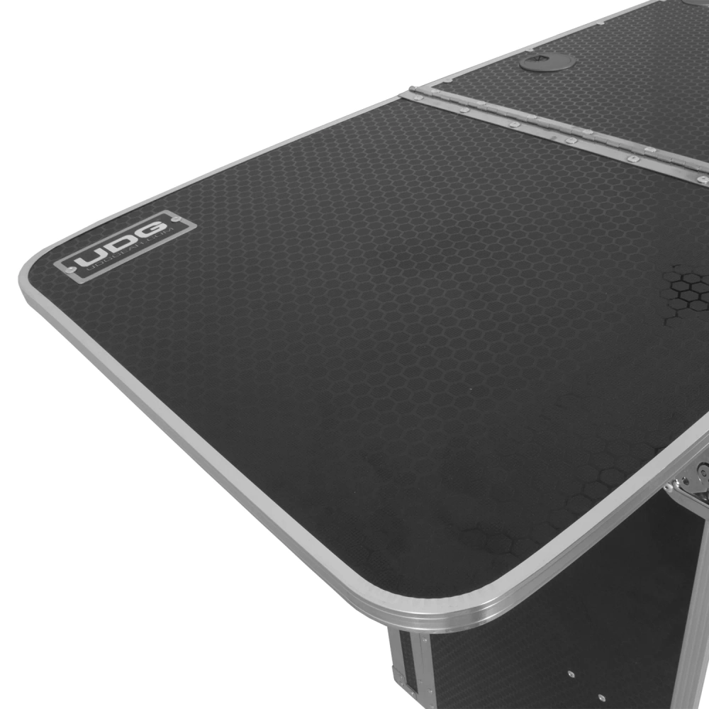 Стол диджейский UDG Ultimate Fold Out DJ Table MK2 Plus (Wheels) U92049SL2