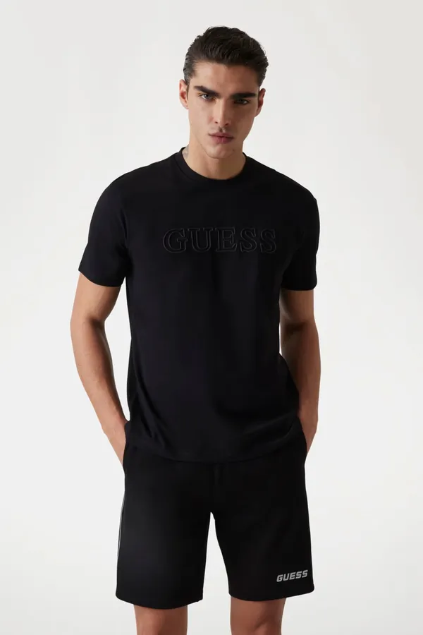 Футболка мужская GUESS