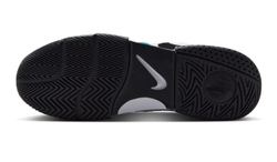 Мужские кроссовки теннисные Nike Court Lite 4 - white/black/radiant emerald