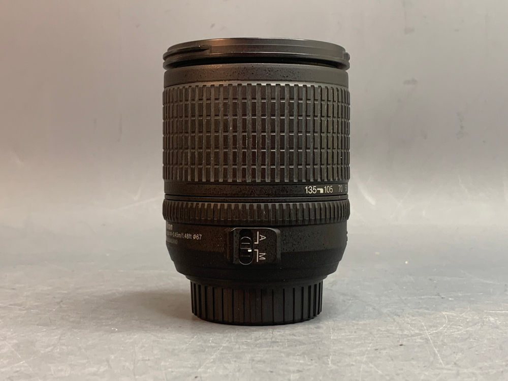 Nikon 18-135mm f/3.5-5.6G ED-IF AF-S DX Zoom-Nikkor