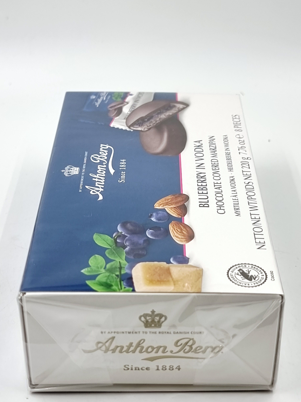 Anthon Berg конфеты шоколадные Blueberry in Vodka Черника в водке с марципаном, 220 г