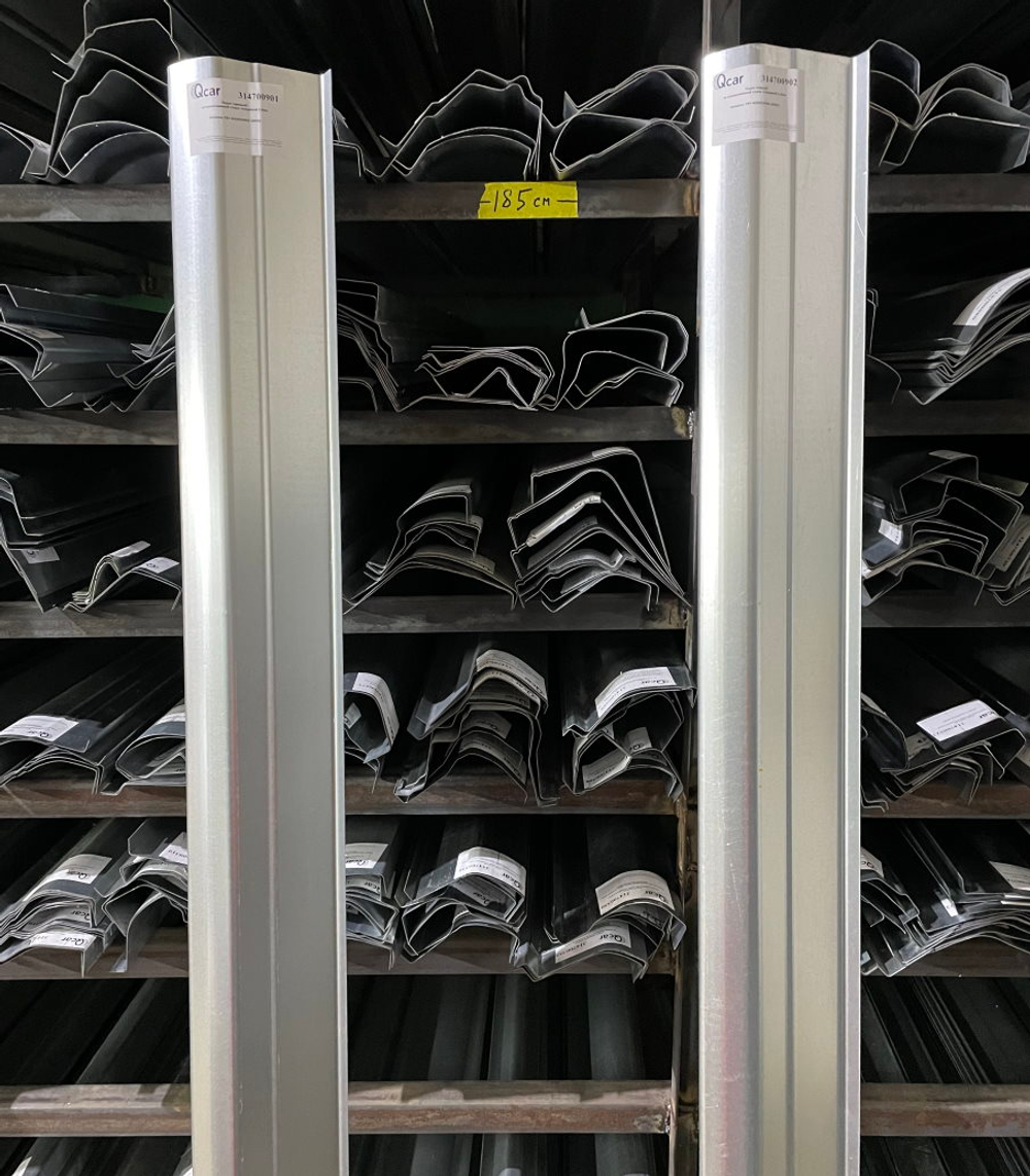Порог правый Daihatsu YRV 2000-2005 (1мм)