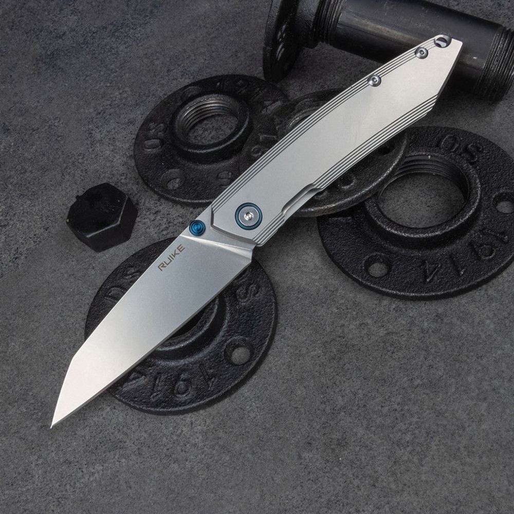 Нож туристический Ruike P831-SF серебристый