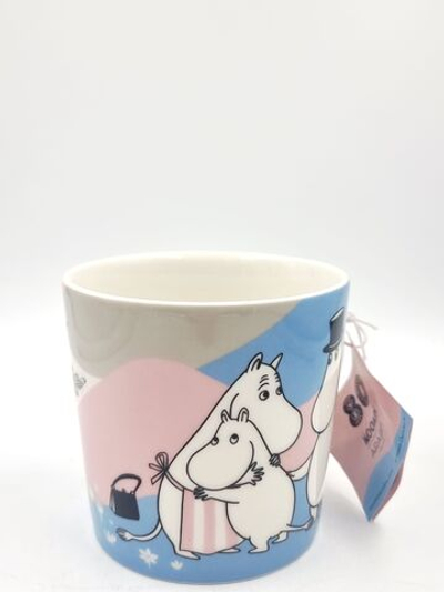 Кружка Moomin Arabia "Kotona viimein", розово-голубая, витрофарфор, 400 мл (Из Финляндии)