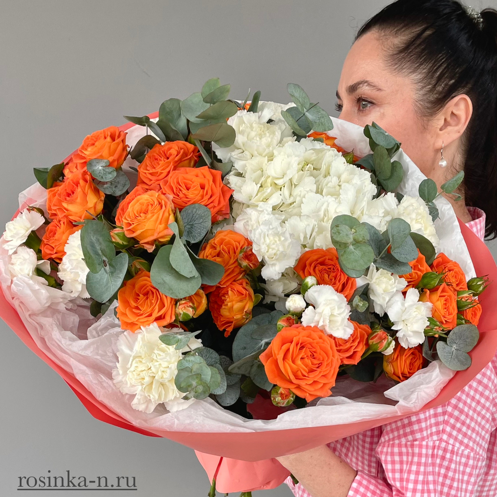 Букет Микс (Гортензия, Кустовая роза, Гвоздика)