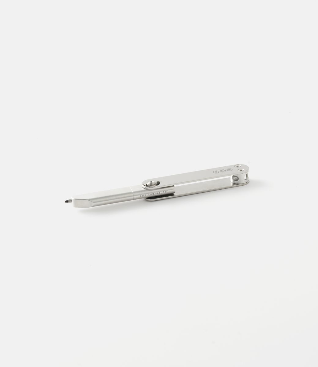 Ajoto Pocket Pen — складная карманная ручка