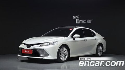 Toyota Camry 2.5 — 2019