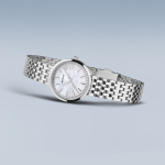 Женские наручные часы Bering 19126-700