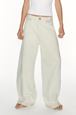 ДЖИНСЫ TRF BAGGY FOLDED СО СРЕДНЕЙ ПОСАДКОЙ — ZARA