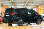 Toyota Alphard 2.5 HEV Executive AWD — 2025