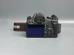 Canon 500D kit 18-55 mm 3.5-5.6 IS 3.000 кадров