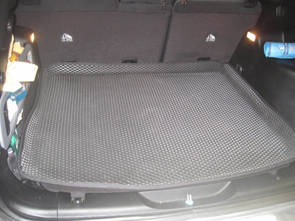Автоковрики для Jeep Cherokee KL (2013-->)