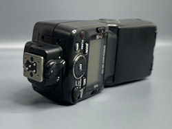 Nikon Speedlight SB-700