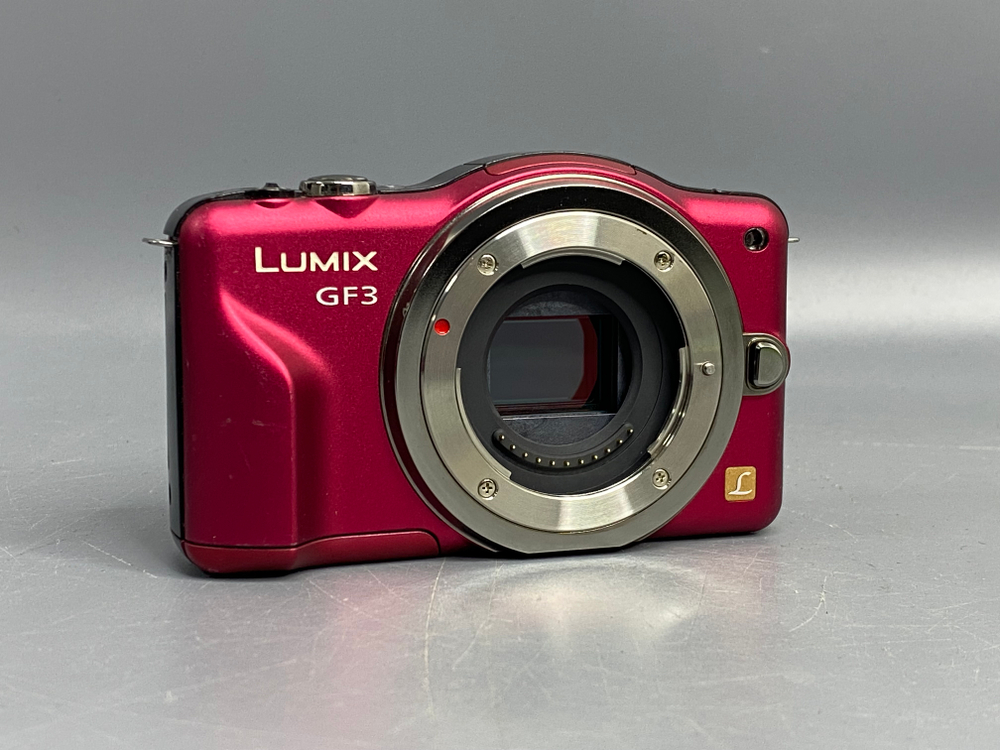 Panasonic Lumix DMC-GF3 Kit 14-42mm G Vario