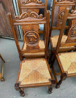 Старинные стулья с ротангом 2 шт