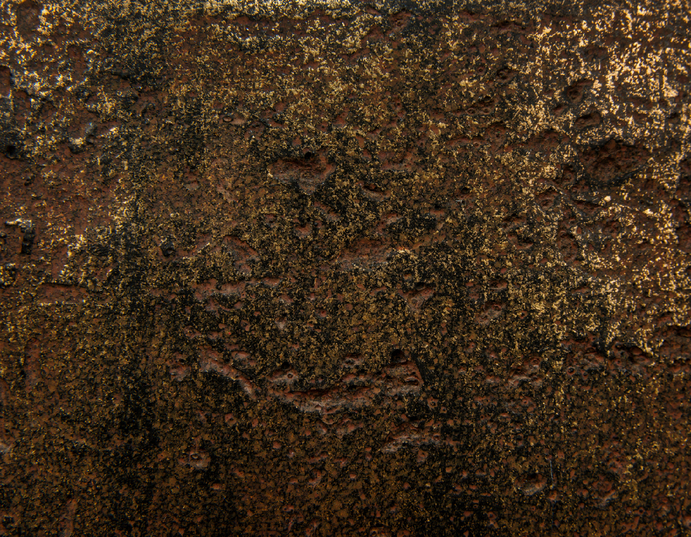 Кашпо TREEZ Effectory Metal Высокий округлый конус Rough с золотой патиной в-95, д-39 см 41.3317-04-014-RM-95