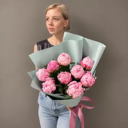 Букет из пионов «9 Пионов мята»