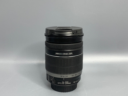 Canon EF-S 18-200mm 3.5-5.6 IS