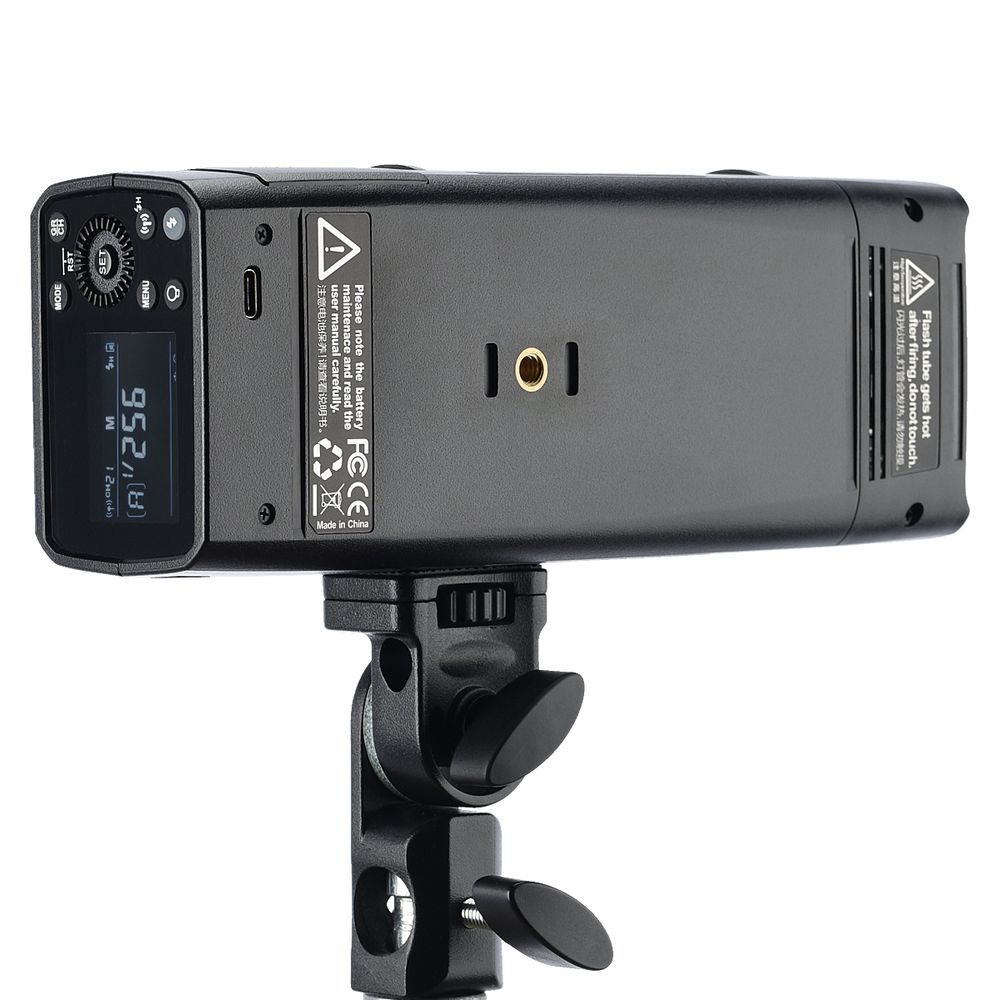 Вспышка аккумуляторная Godox Witstro AD200Pro