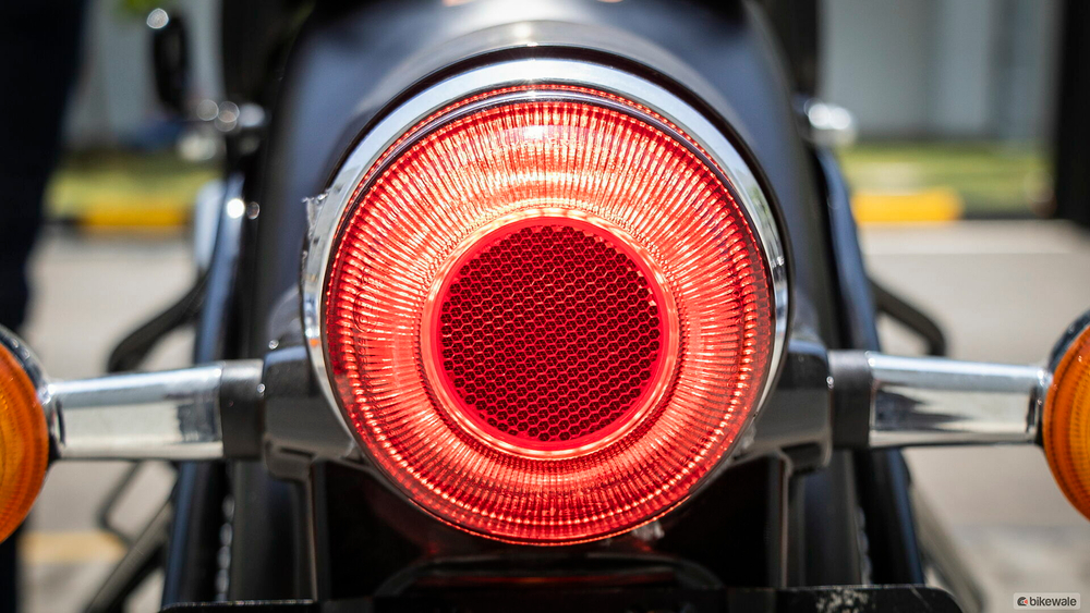 Royal Enfield Bullet 350 Standard Maroon