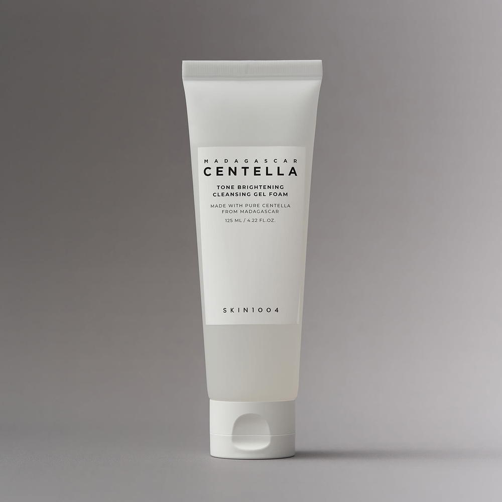 SKIN1004, Madagascar Centella, осветляющий очищающий гель-пенка, 125 мл (4,22 жидк. унц.)