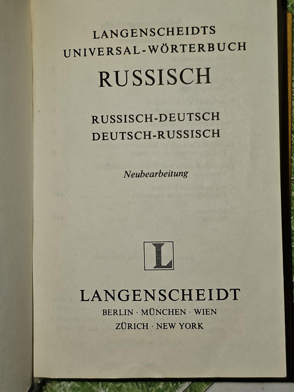 Langenscheidt Universal-Worterbuch Russisch-Deutsch, Deutsch-Russisch