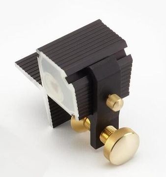 Стусло Veritas Dovetail Guide, 1:8, магнитное