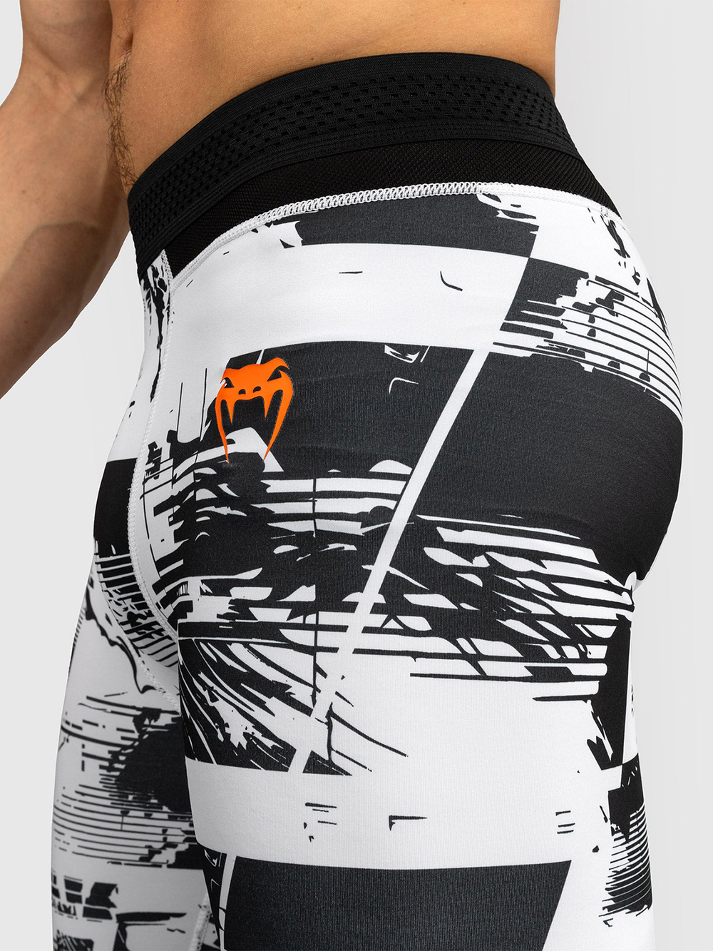 Тайтсы Venum UFC Zenith Fight Week Black/White/Orange