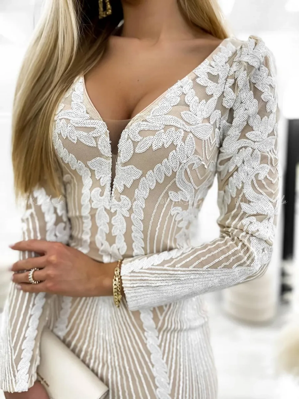белое мини платье с пайетками + plus size