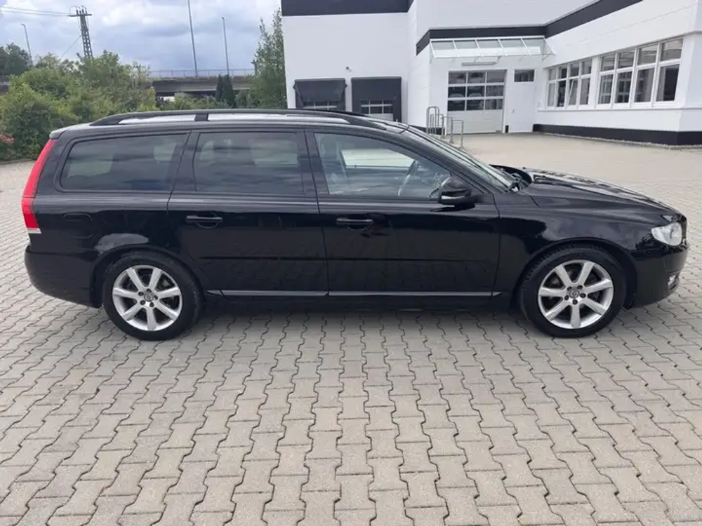 Volvo V70 Kombi Linje Svart