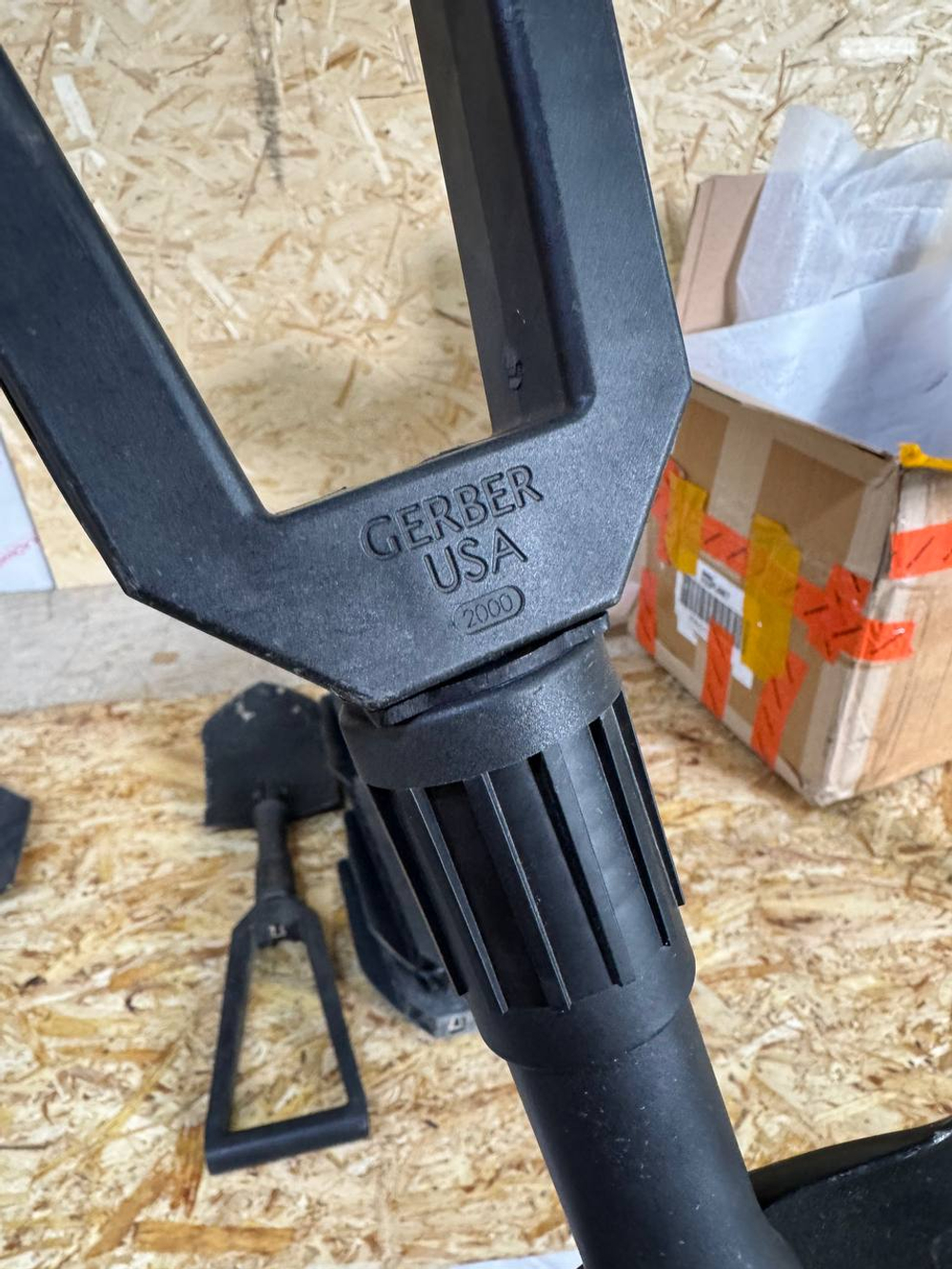 Складная лопата "Gerber E-Tool" Б/У