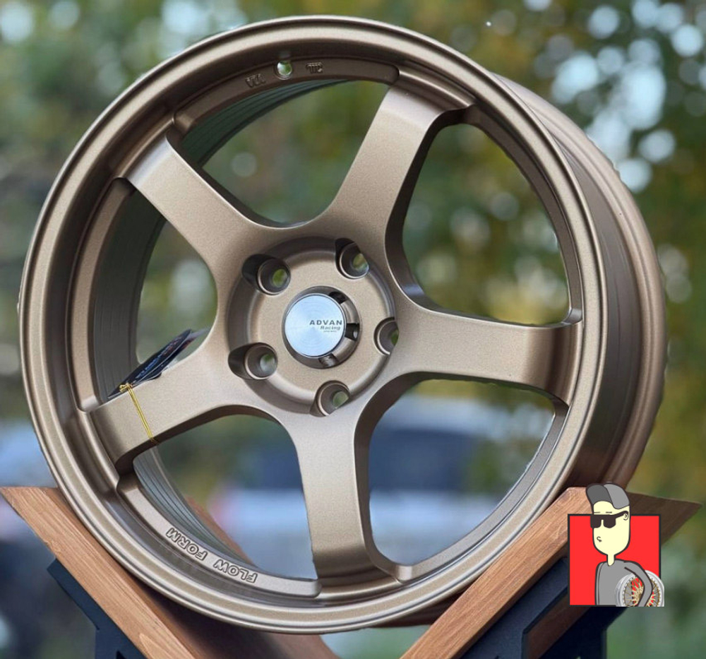 Комплект дисков Advan GT 16x7 et38 5x114.3