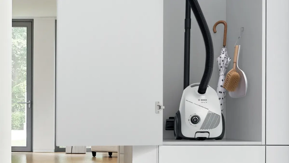 Пылесос Bosch BGLS2WH1H