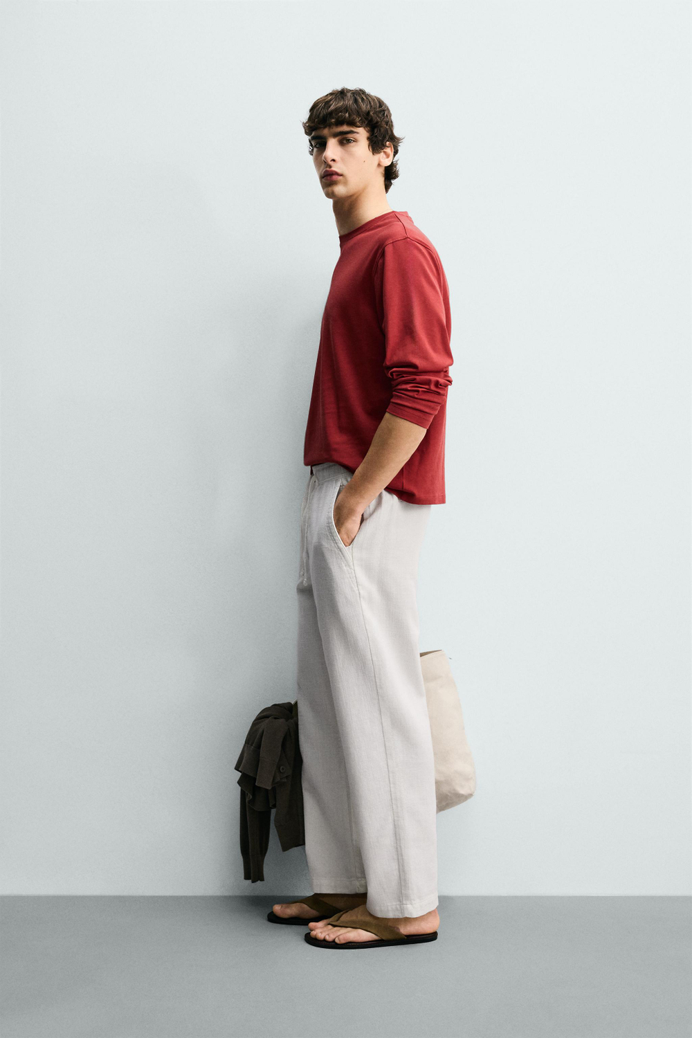 БРЮКИ RELAXED FIT ИЗ РЕЛЬЕФНОЙ ТКАНИ — ZARA · 4676/307